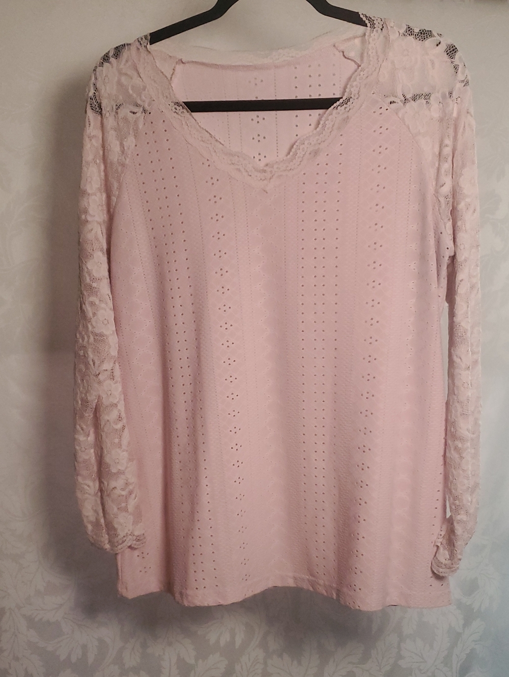 Lace Sleeve Pink Long Sleeve Tee